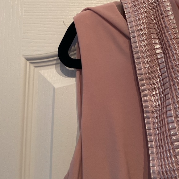 Laura Poncho Dress. - Picture 5 of 6